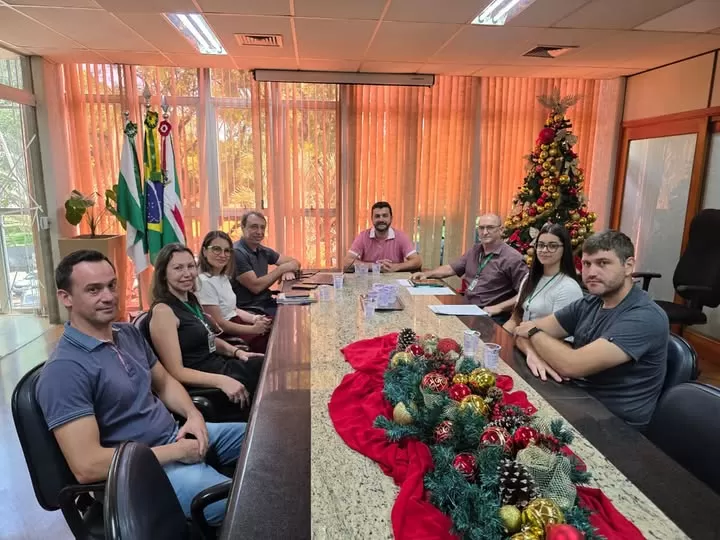 Prefeitura avança na modernização do sistema de abertura de empresas