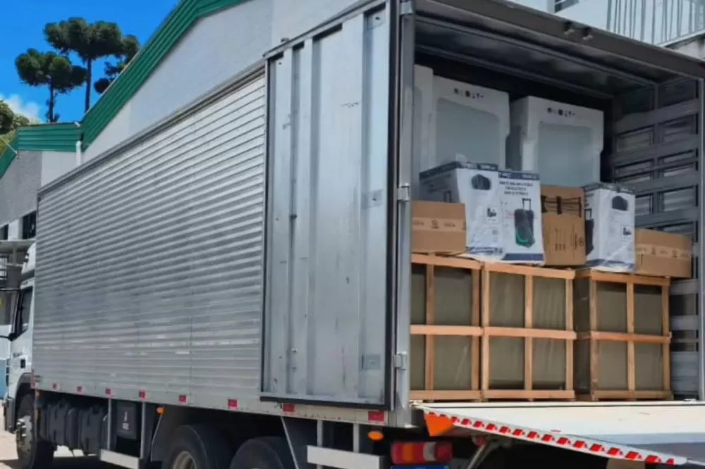 Paraná entrega kits para organizações que fazem trabalhos sociais em 115 cidades Foto: SEDEF