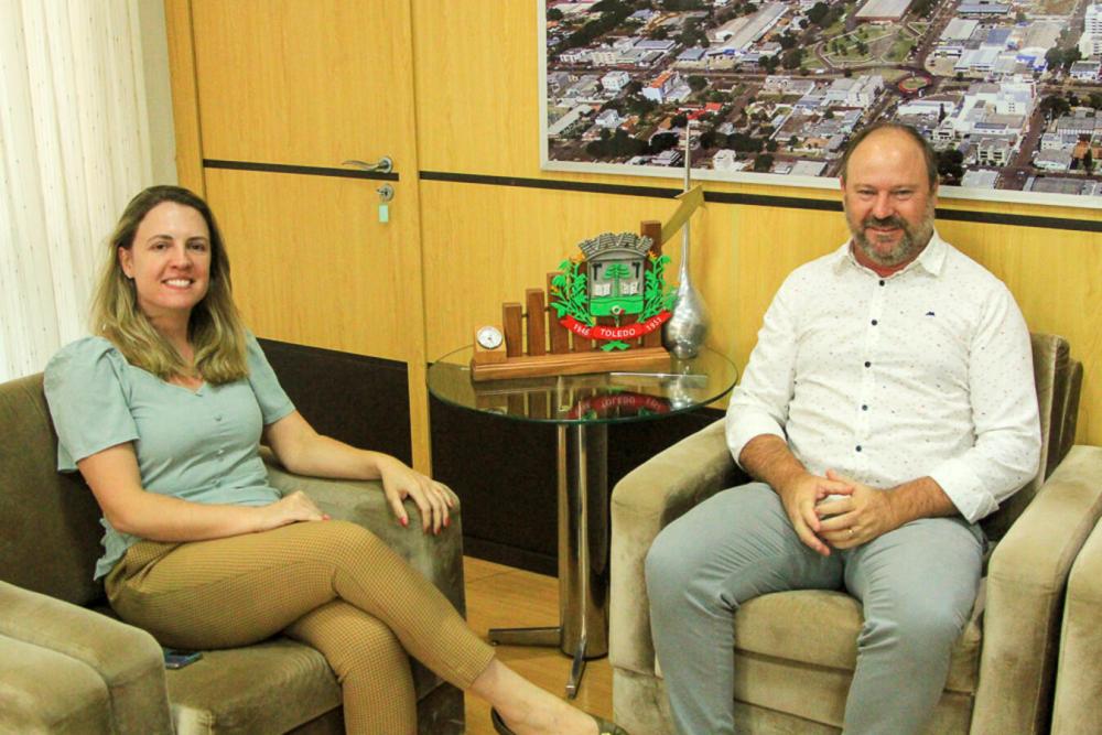 Toledo antecipa salário de outubro e da 2ª parcela do 13º de servidores municipais