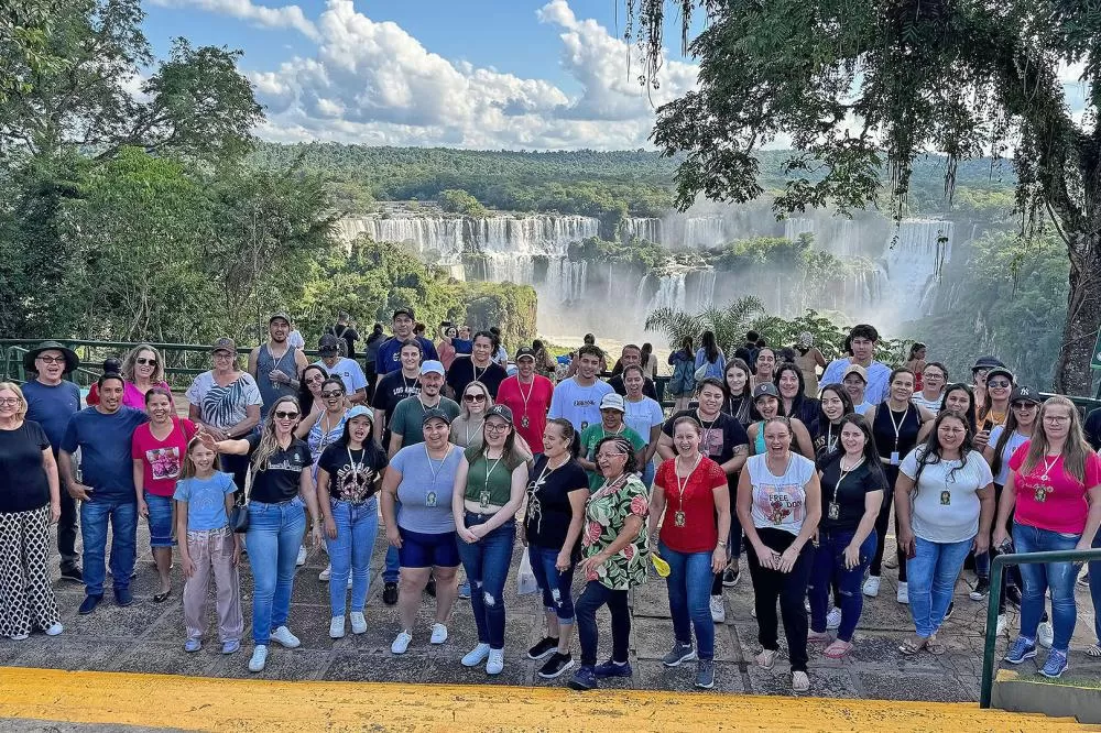 Paraná Mais Viagem leva 13,4 mil paranaenses para conhecer atrativos do Estado em 2025 Foto: SETU