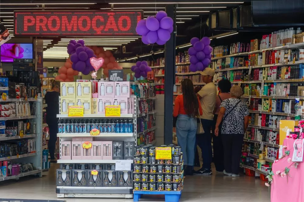 Paraná cresce em abertura de empresas e supera todos os meses de 202 Foto: AEN