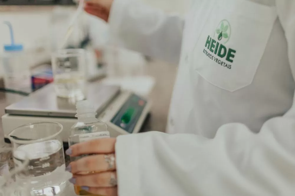 Governo do Paraná impulsiona a inovação com investimentos em soluções que promovem o emprego, a renda e o bem-estar da sociedade Foto: Débora Alborta - Heide Extrato Vegetais.