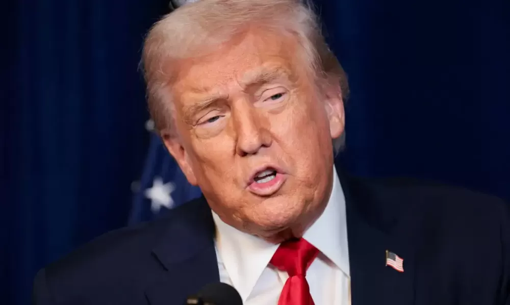 Trump diz que EUA vão administrar Venezuela e controlar petróleo