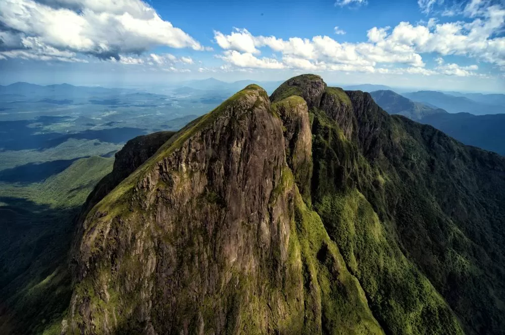 IAT restringe visitas ao Pico Paraná para ajudar nas buscas de jovem desaparecido Foto: Denis Ferreira Netto