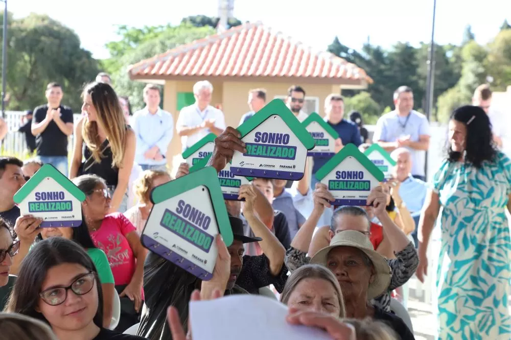 130 mil famílias: Casa Fácil impulsiona habitação e movimenta a economia do Paraná Foto: Ari Dias/AEN