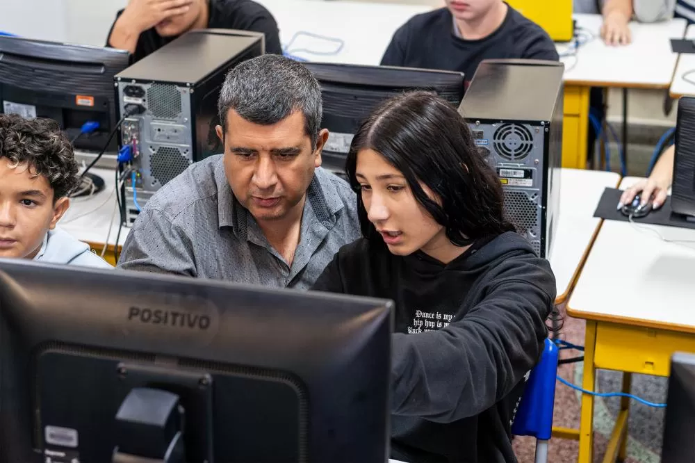 Prazo para se inscrever no Aprova Paraná Universidades termina hoje Foto: Lucas Fermin/SEED