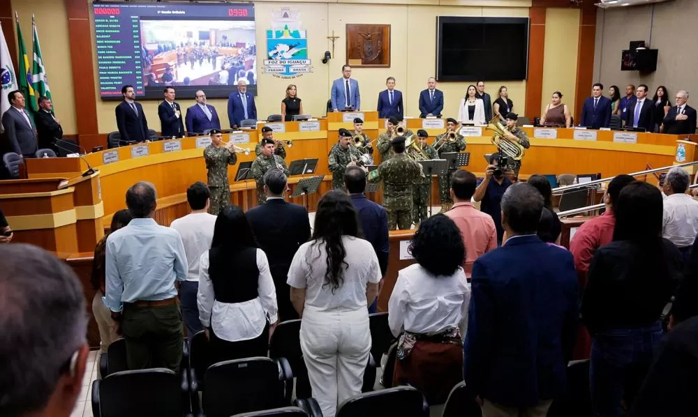 Prefeito General Silva e Luna abre o Ano Legislativo em Foz do Iguaçu com foco no diálogo institucional e na responsabilidade fiscal