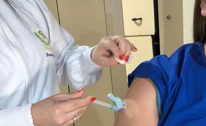 Saúde rondonense amplia estratégia de resgate vacinal contra o HPV em pessoas de 15 a 19 anos
