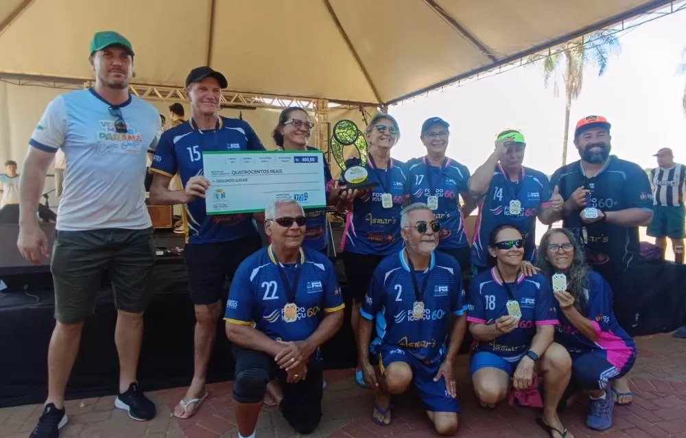 No vôlei de praia equipe 60+ conquista 2º lugar nos jogos do Verão Maior Paraná.