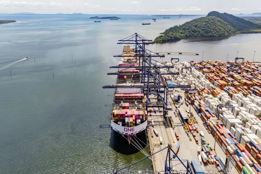 Foto: Claudio Neves/Portos do Paraná