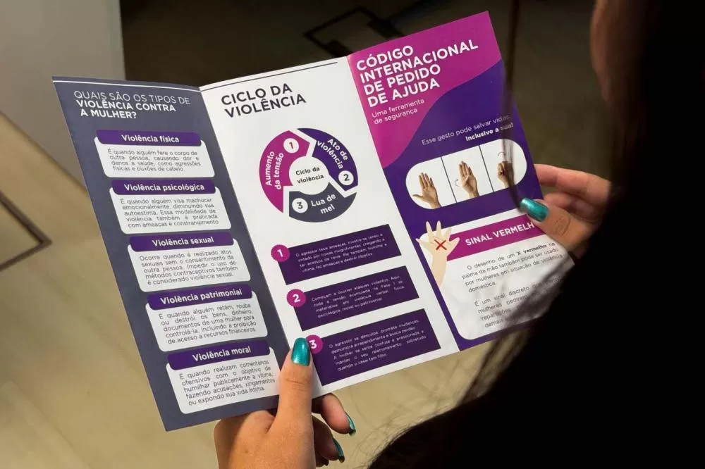 Programa alerta sobre os cinco tipos de violência contra a mulher e orienta sobre proteção e denúncias Foto: SESP