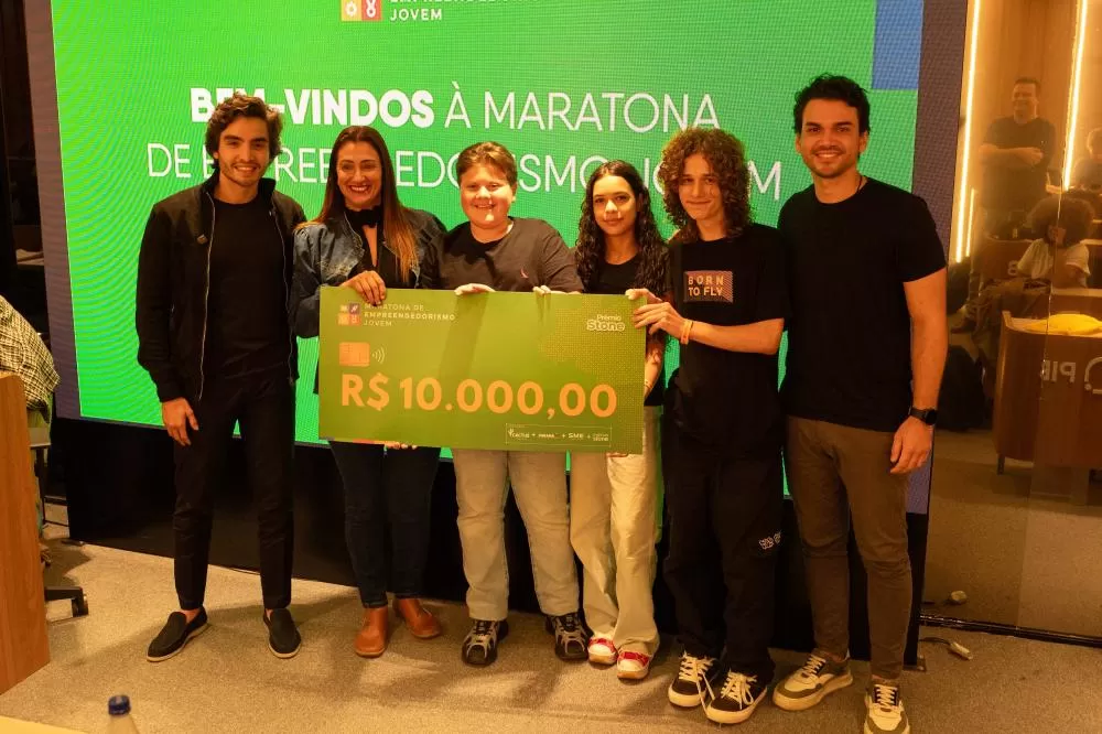 Título: Estudantes de Barbosa Ferraz vencem a Maratona de Empreendedorismo Jovem com proposta de aplicativo anti-bullying Foto: SME The New Economy