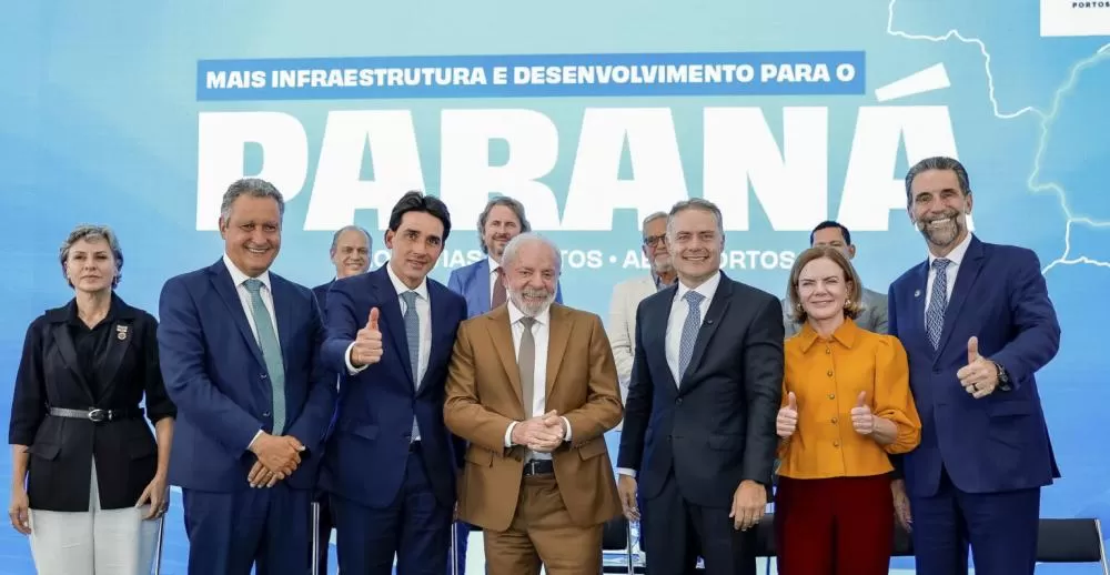 Itaipu participa do anúncio de R$ 2 bilhões para obras de infraestrutura no Paraná