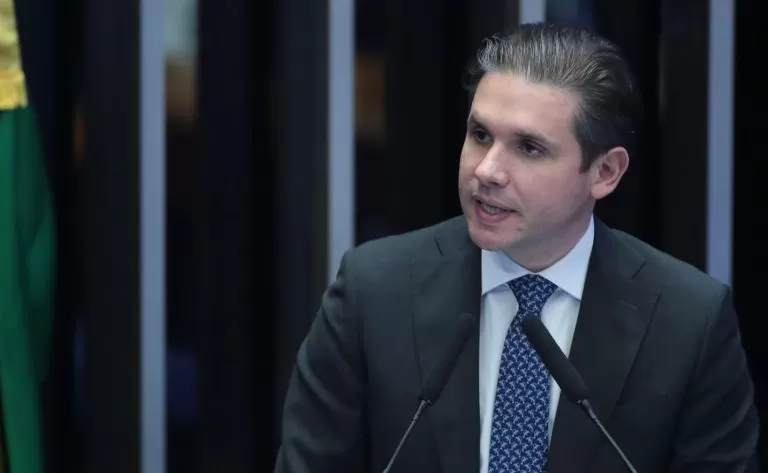 Hugo Motta: a proposta será votada no Plenário após negociação com líderes partidários Bruno Spada/Câmara dos Deputados Fonte: Agência Câmara de Notícias