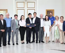 Estado e MBRF reafirmam R$ 375 milhões em investimentos para cadeia de alimentos Foto: Ari Dias/AEN