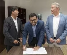 Tecpar e Ipardes se unem para estudar impacto socioeconômico do instituto no Paraná Foto: Hedeson Alves/Tecpar