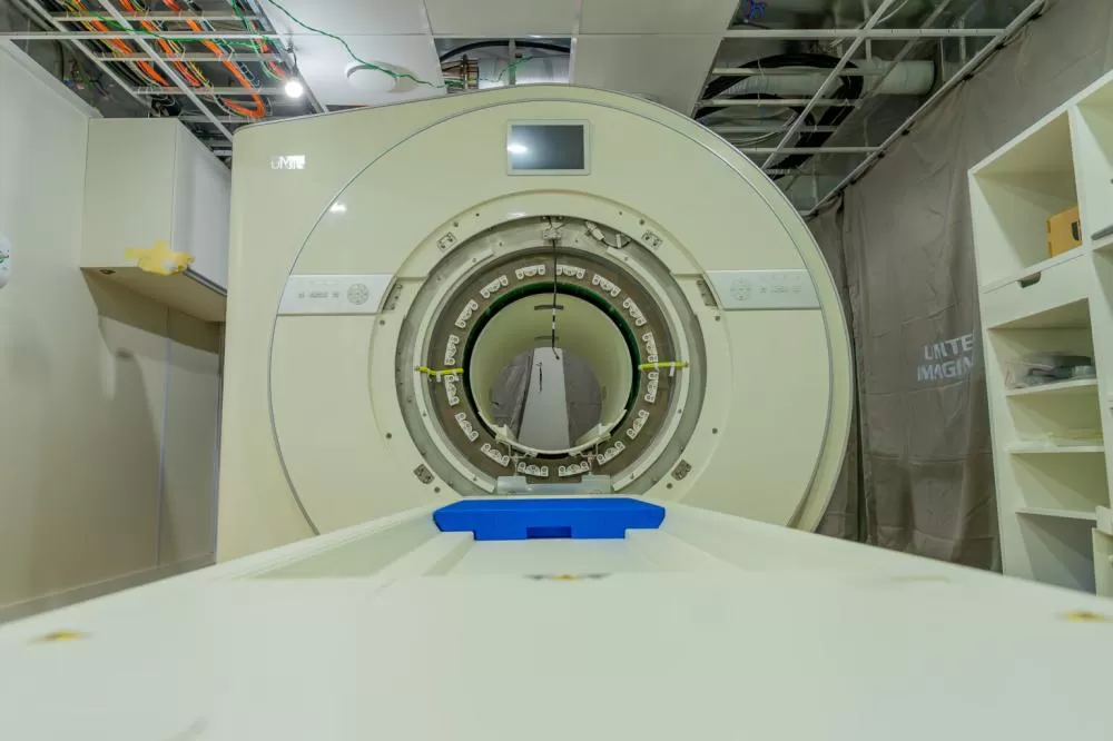 Equipamento deve entrar em operação em breve. Adquirido por meio do programa Opera Paraná, tem o objetivo de agilizar e reduzir a fila de espera por cirurgias eletivas. 