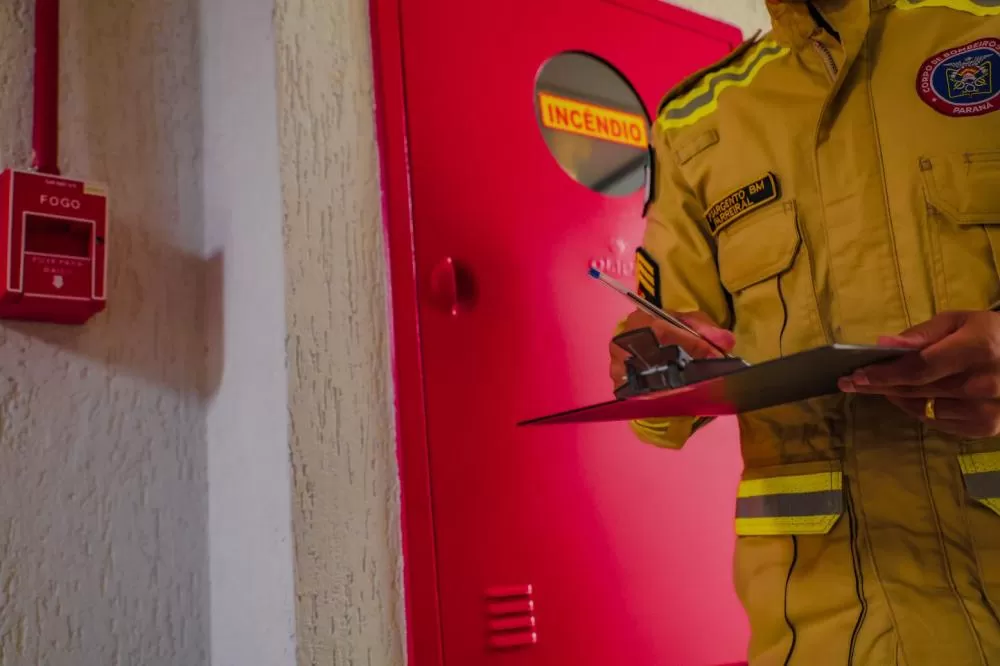 Bombeiros alertam para riscos em casas noturnas, cinemas e teatros e orientam como agir em emergências Foto: Paulo Vieira/SESP