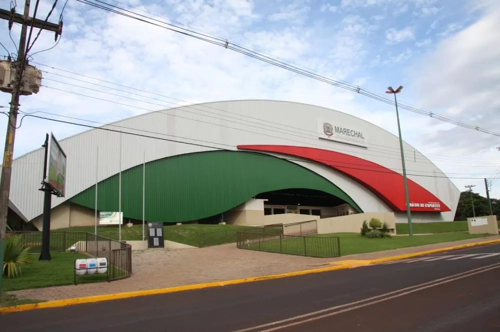 Jogo festivo nesta quinta-feira marca retorno do basquete ao Ginásio Ney Braga