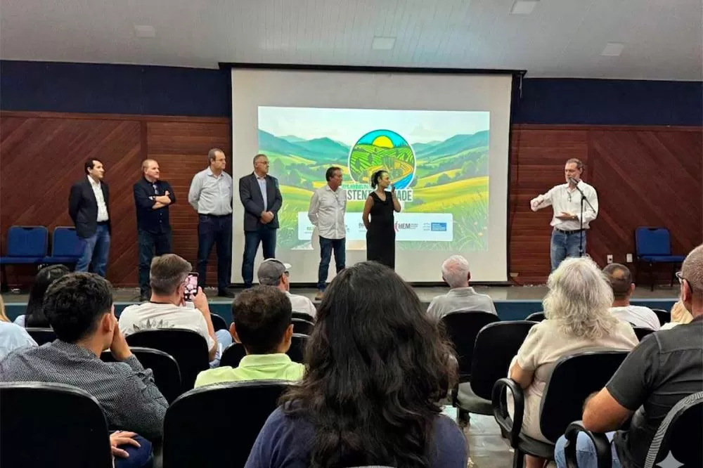 Treinamento dos Patrulheiros da Sustentabilidade é lançado em Toledo Treinamento dos Patrulheiros da Sustentabilidade é lançado em Toledo Foto: UEM