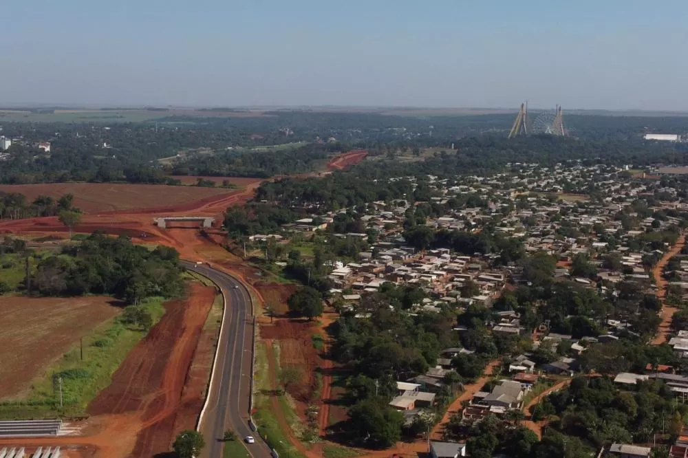 Exportações de empresas paranaenses por Foz do Iguaçu e Guaíra crescem até 21% desde 2018 Foto: Ari Dias/AEN