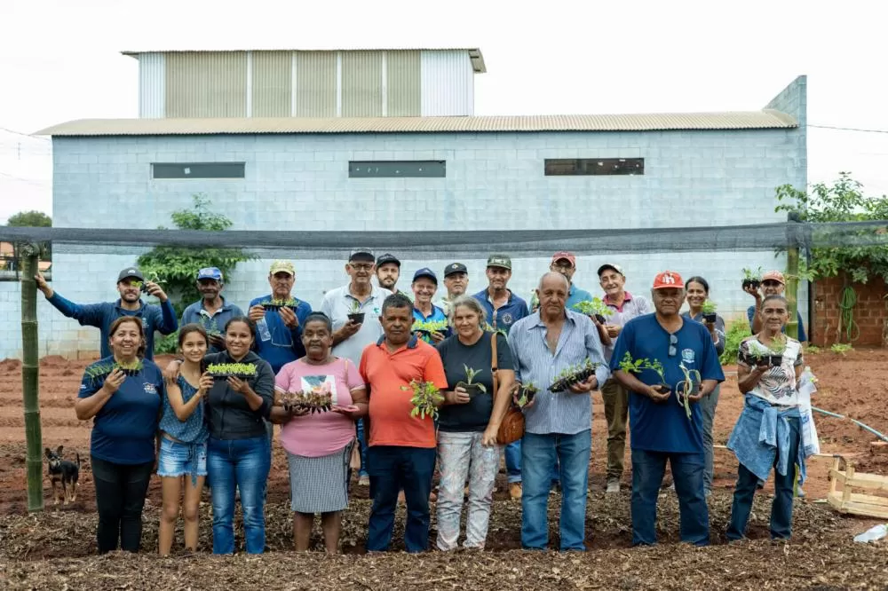 https://www.itaipu.gov.br/noticias/sala-de-imprensa/oficinas-de-hortas-dos-nucleos-de-cooperacao-socioambiental-valorizam-trabalho-coletivo-e-criam-espacos-de-convivencia