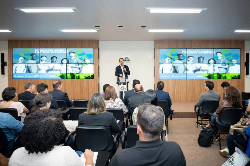 Verri disse que as estatais têm papel estratégico na redução das desigualdades. Fotos: Rubens Fraulini/Itaipu Binacional.