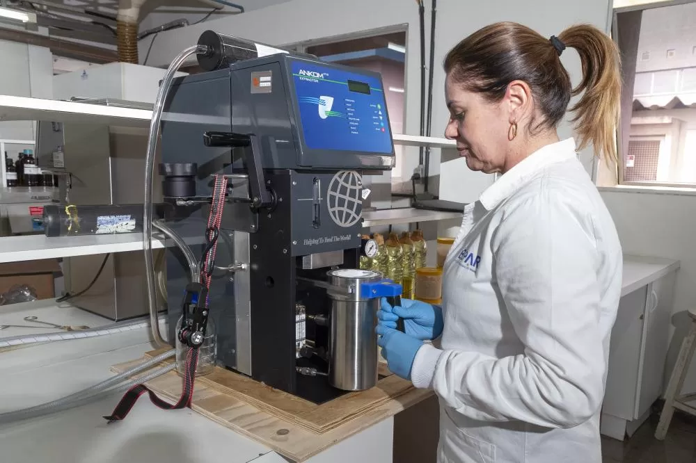 Novos equipamentos do Tecpar aprimoram análises da alimentação escolar