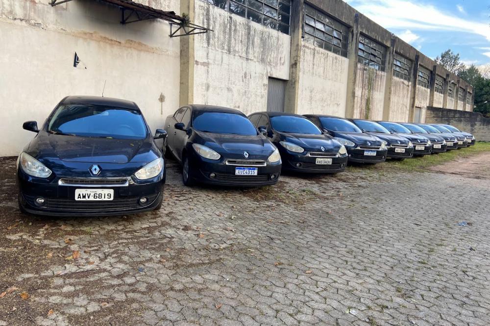 Estado promove leilão com mais de 200 veículos recuperáveis Foto: SEAP-PR