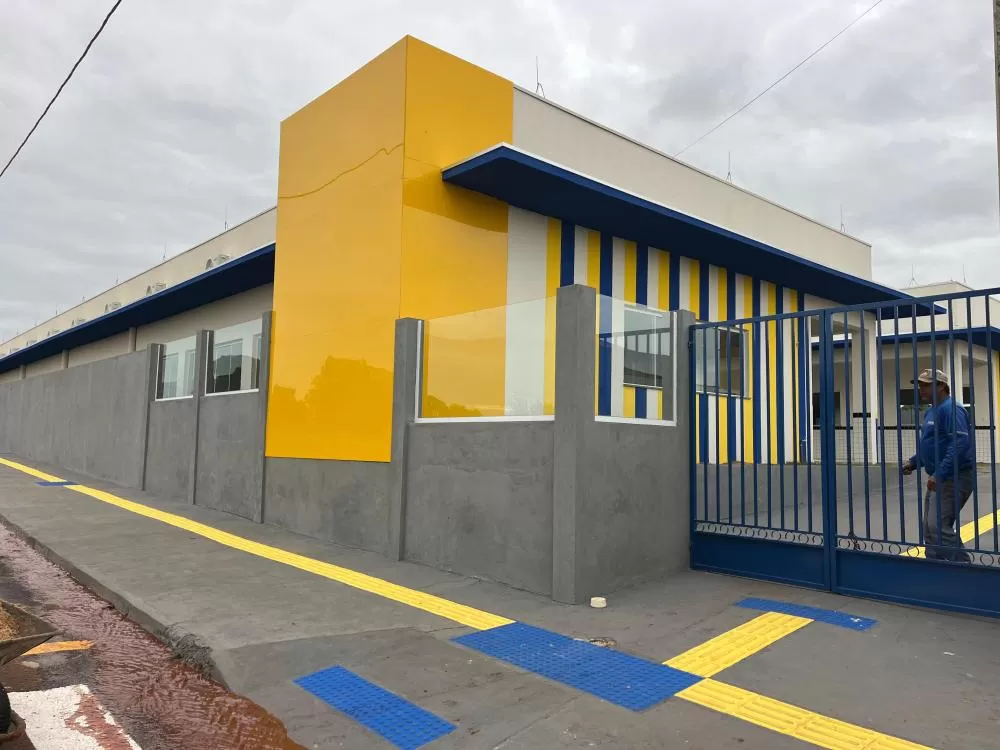 Deputado Bazana e Governo do Estado inauguram nova escola da APAE de Prado Ferreira