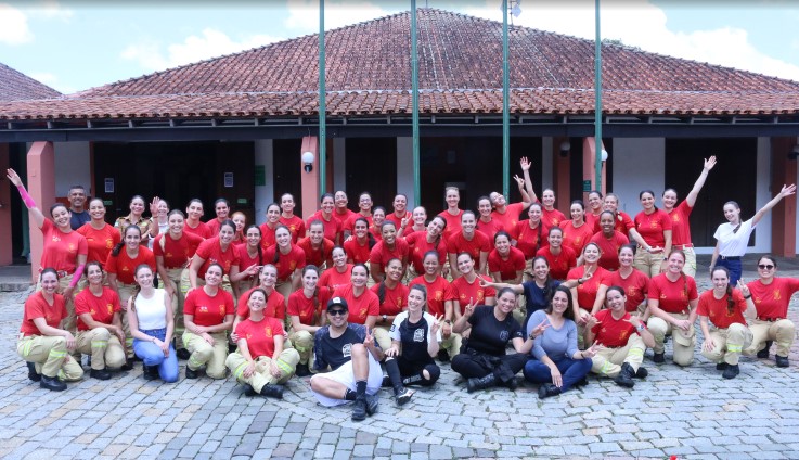 Encontro estadual de bombeiras discute atuação feminina nas forças de segurança Foto: CBMPR
