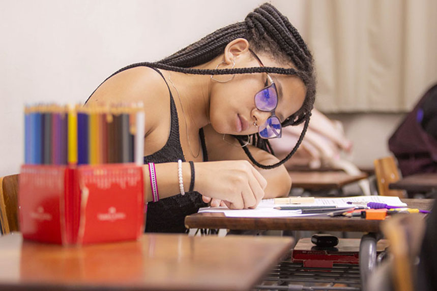 Universidades estaduais do Paraná têm 4,7 mil vagas abertas no Sisu Foto: UEPG