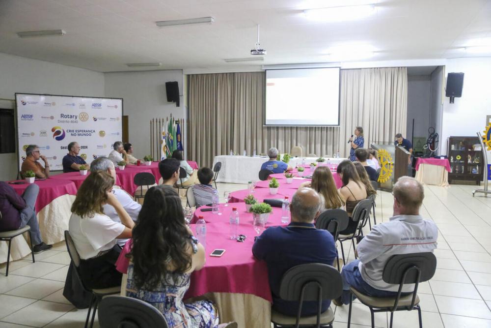 O intuito era apresentar as ações realizadas pela Secretaria de Saúde com o intuito de diminuir os impactos da dengue