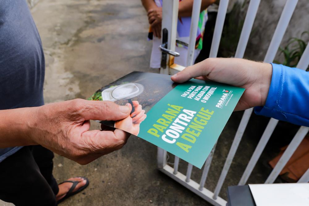 Matinhos, 27 de janeiro de 2024 - Ação de combate a dengue no Litoral, em Matinhos. Foto: Roberto Dziura Jr/AEN