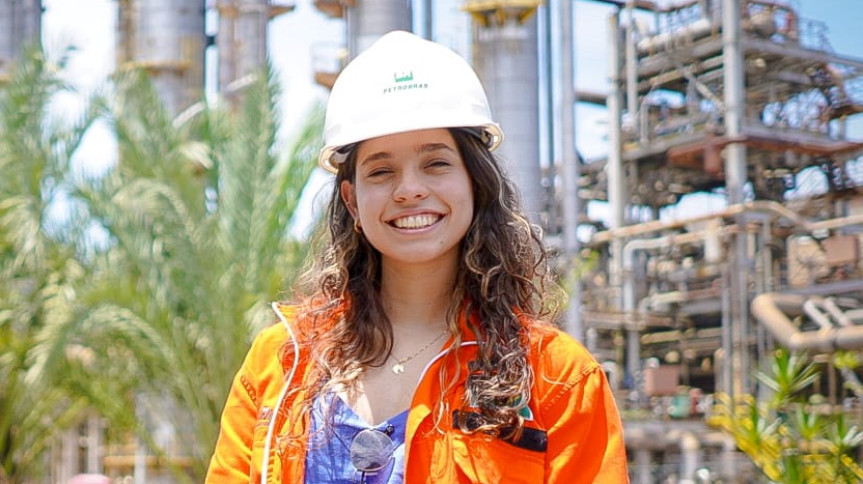 A deputada estadual Ana Júlia (PT) visitou as instalações da FAFEN-PR.Créditos:Divulgação/Assessoria Parlamentar