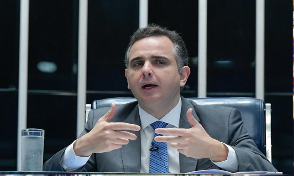 Pacheco no Plenário do Senado: nas atuais condições, as dívidas dos estados são muitas vezes impagáveis Geraldo Magela/Agência Senado Fonte: Agência Senado