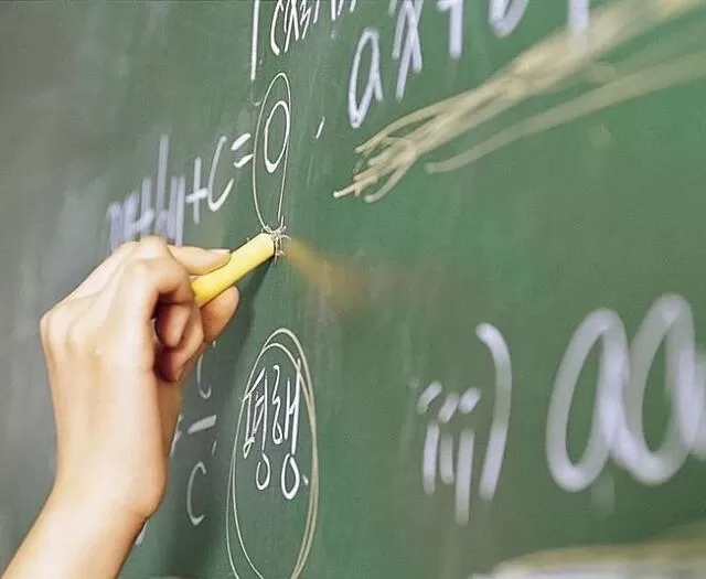 Lei Federal nº 11.738/08 é referência para reajuste do piso nacional do magistério