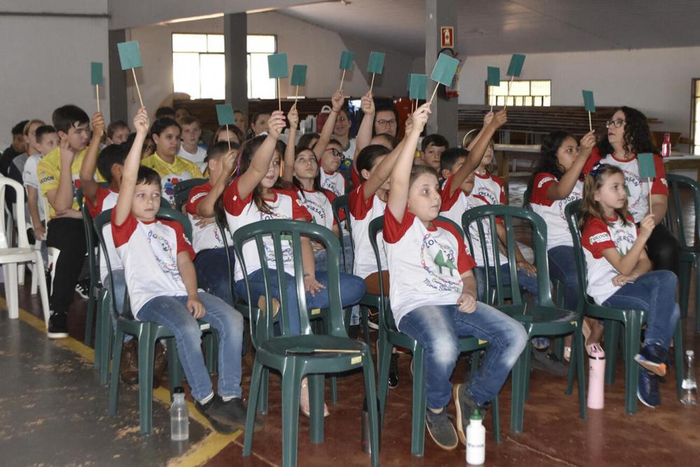 Assembleia de criação da entidade – a sexta desta natureza em Toledo – ocorreu na tarde desta terça-feira (4) no salão da Igreja Católica da comunidade (Capela São Francisco)
