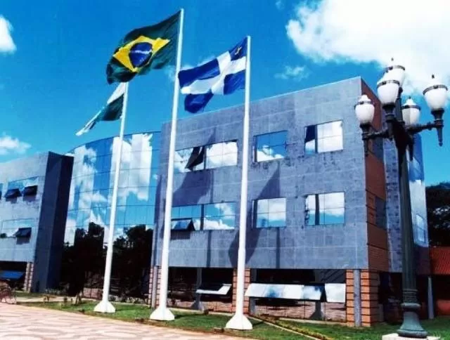  Prefeitura de Santa Helena, município da Região Oeste do Paraná. Foto: Divulgação