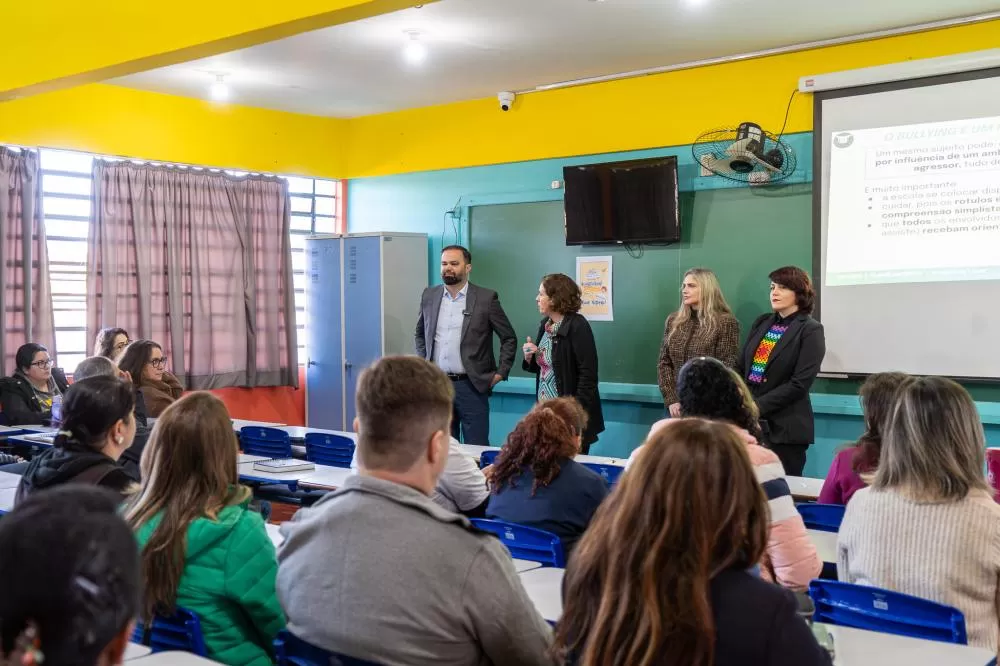 Período de Estudo e Planejamento prepara escolas da rede estadual para o semestre letivo Foto: Lucas Fermin/SEED