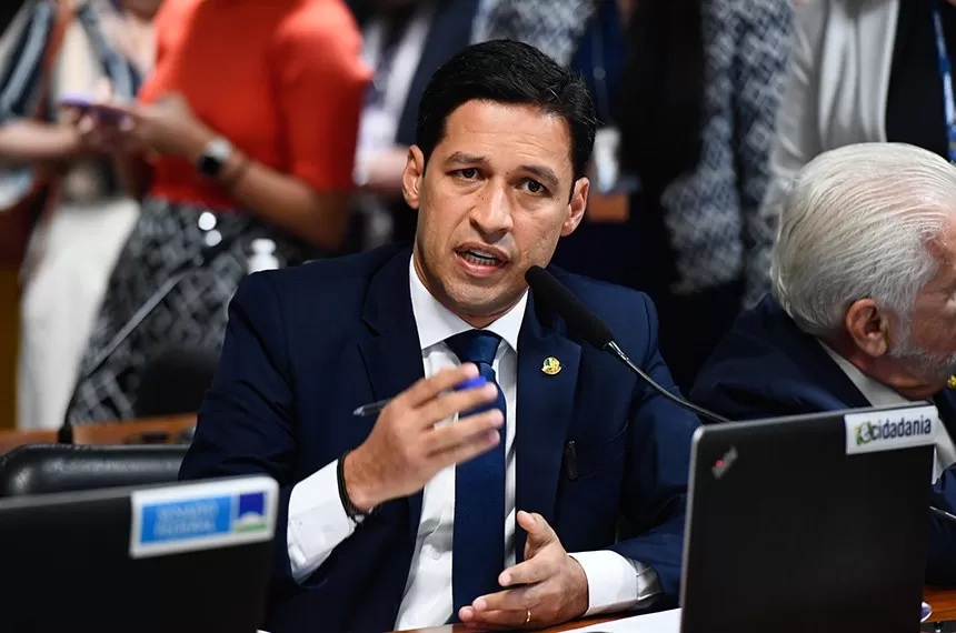 Para Rodrigo Cunha, famílias afetadas devem ter reparação da União, que poderia ter evitado tantas contaminações Roque de SáAgência Senado›