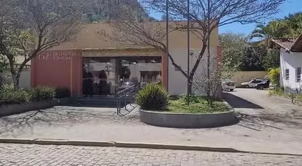 Jovem de 14 anos procurou a 152ª Delegacia de Polícia de Duas Barras para denunciar o pai de estupro — Foto: 152ª DP