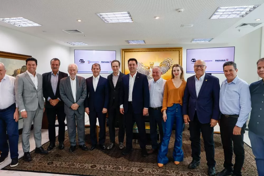 O município de Sapopema, no Norte Pioneiro, sediará uma nova fábrica de fertilizantes nitrogenados (ureia) orçada em R$ 3 bilhões, o que fará dela uma das maiores do segmento no Brasil. Os detalhes do novo empreendimento foram discutidos nesta segunda-fei