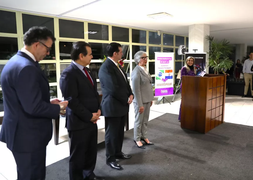 Frente Parlamentar de Apoio ao Comércio Paraná-Paraguai é instalada na Assembleia Legislativa