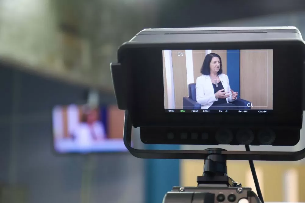 Entrevista na TVParaná Turismo, da Suzane Gambetta, primeira diretora mulher da Receita Estadual Foto: Geraldo Bubniak/AEN