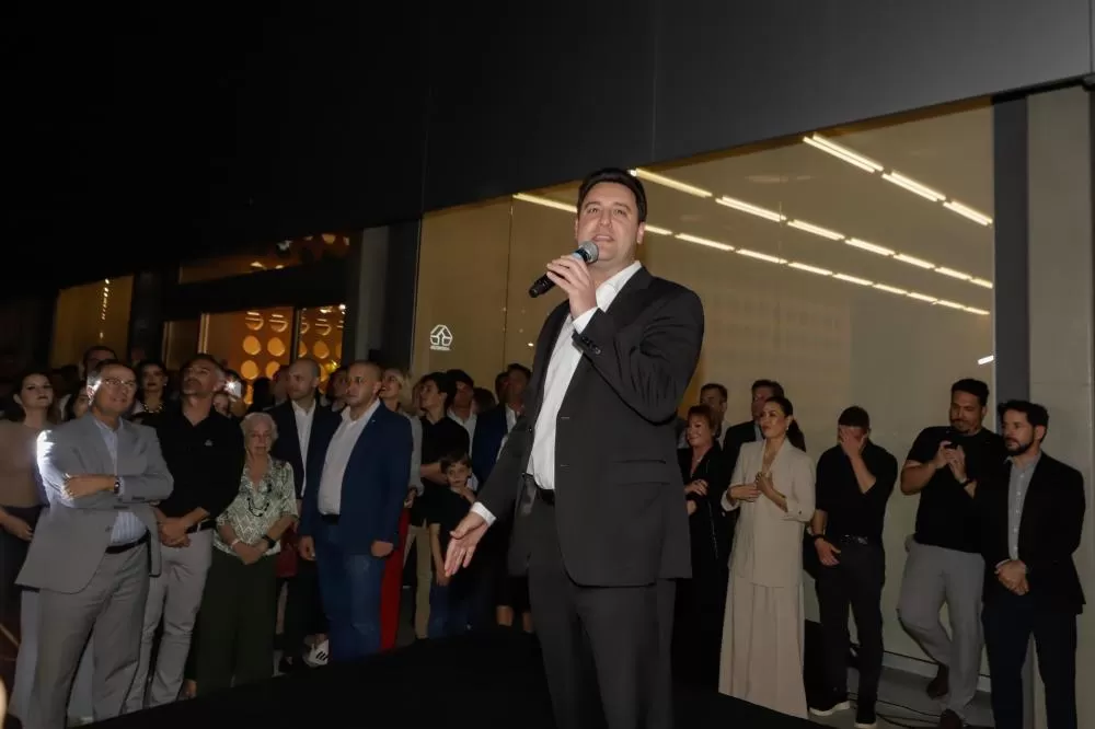 Curitiba, 03-09-24 - O governador Carlos Massa Ratinho Junior participa da inauguração da nova sede da Ademicon. Foto: Roberto Dziura Jr/AEN