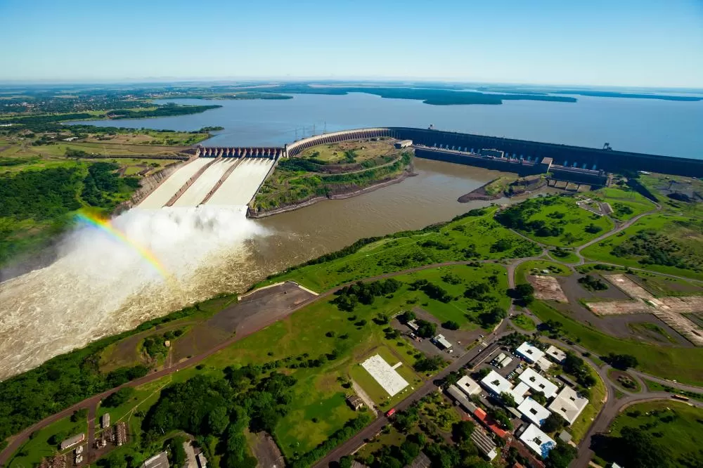 20100316AM9924: Imagem aérea da usina de Itaipu. Crédito: Alexandre Marchetti/Itaipu Binacional