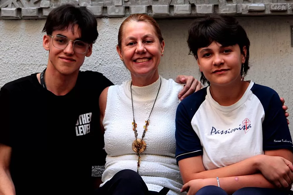 Alunos do Centro Juvenil de Artes Plásticas ganham reconhecimento internacional em Concurso de desenho na Polônia Foto: Anderson Tozato/SEEC