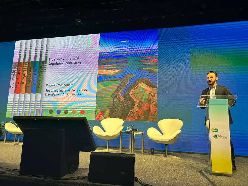 Apresentação do superintendente Rogério Meneghetti. Crédito das fotos: Divulgação/Itaipu