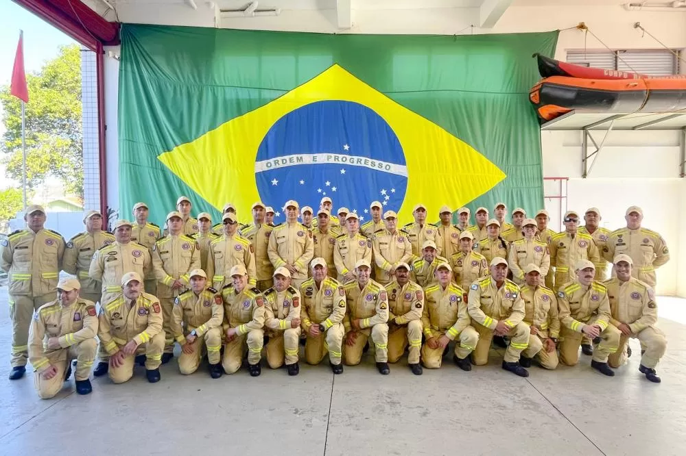 Corpo de Bombeiros forma 42 novos militares para atendimentos a desastres Foto: CBMPR